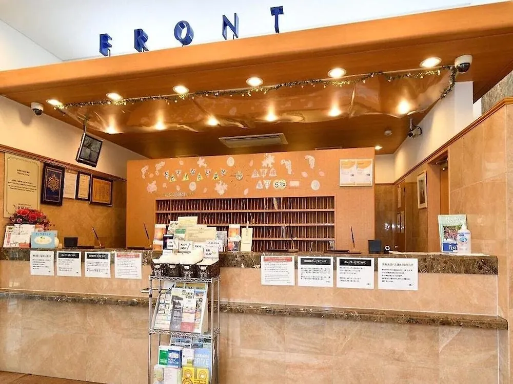 Toyoko Inn Hokkaido Kushiro Juji-Gai Hotel